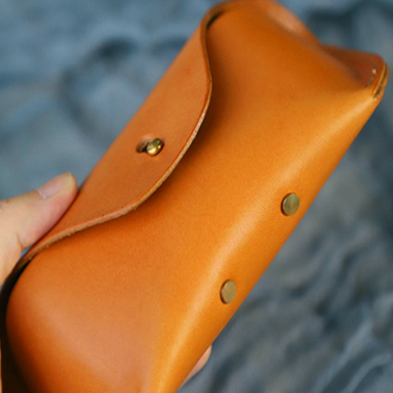 Doppelseitige Messingniete mit hängender Emaille für Kleidung und Tasche Doppelseitige Messingniete mit hängender Emaille für Kleidung und Tasche